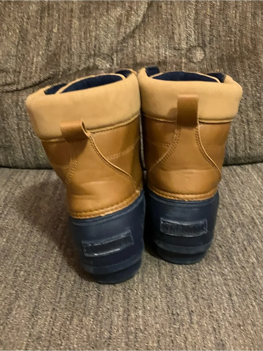 Gymboree Boys Aspen Lodge tan and navy snow boots Size 7